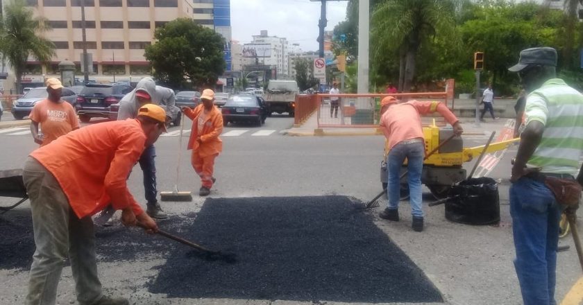 Obras Públicas trabajará avenida Winston Churchill desde este viernes por la noche