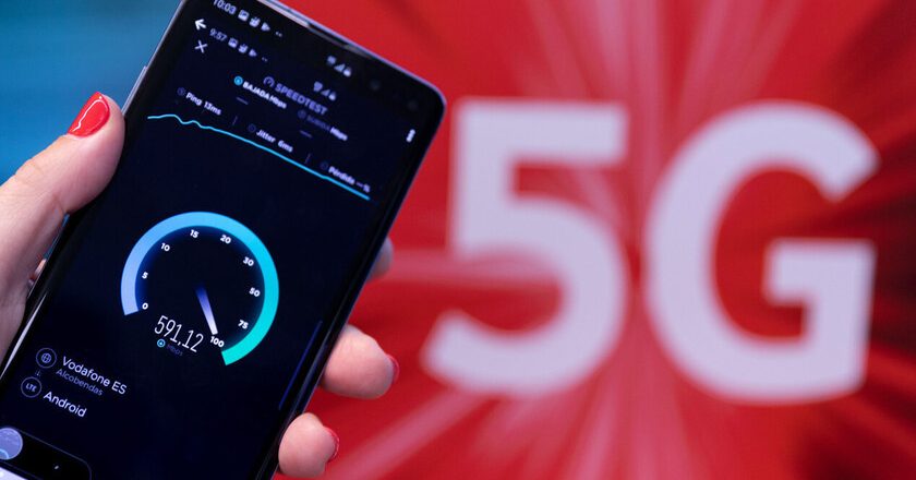 País recaudará 73,7 millones de dólares por la concesión 5G a Claro y Altice