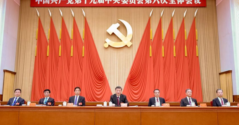 Partido Comunista chino eleva a Xi Jinping y asegura poder hasta 2027